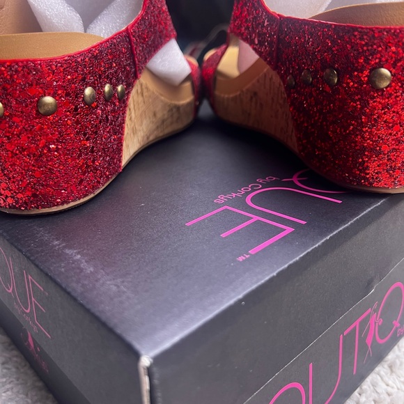 WOMENS CORKYS RED GLITTER WEDGES NIB SIZE 7 - Picture 10 of 13